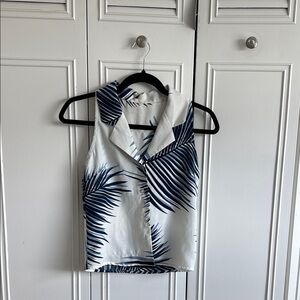 Vintage Blue and White Sleeveless Notched Collar Blouse